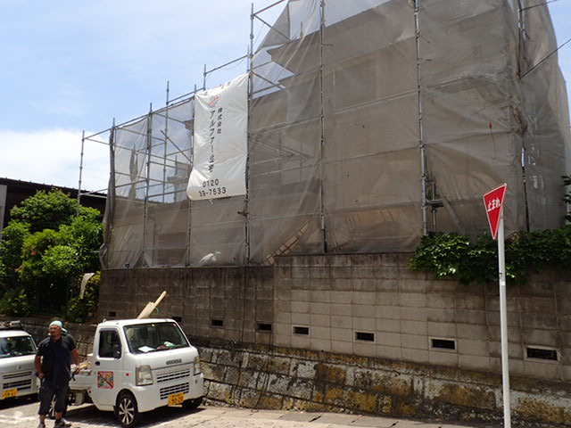 外装工事が始まりました！